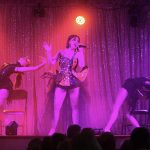 spectacle cabaret music hall