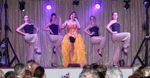 Spectacle cabaret Gibann et Mathilde - Show musical et visuel pour événements et soirées en Nouvelle-Aquitaine